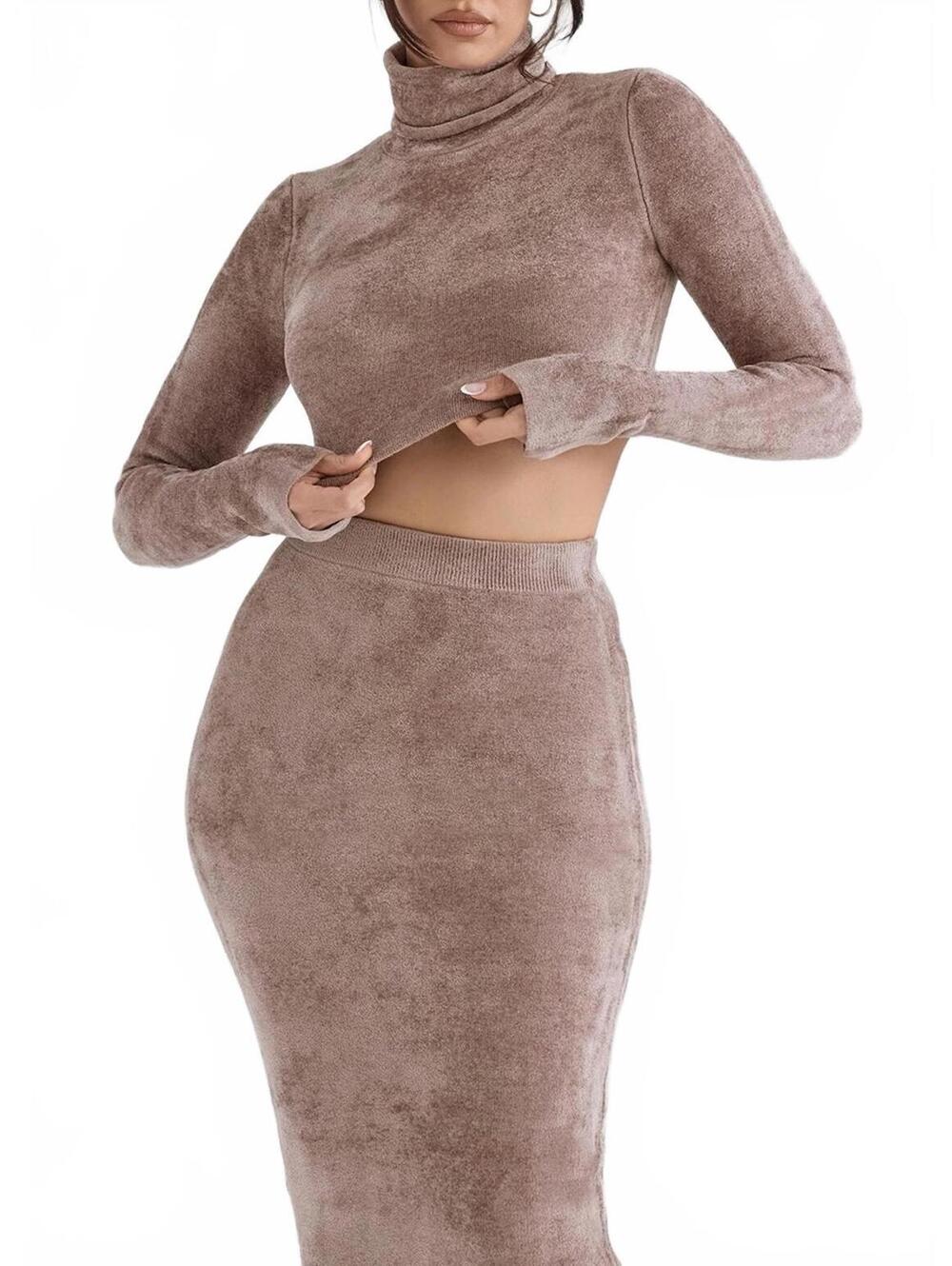 House of CB Suri Rose Chenille Cropped Top Sweater NWT Small - Picture 8 of 8